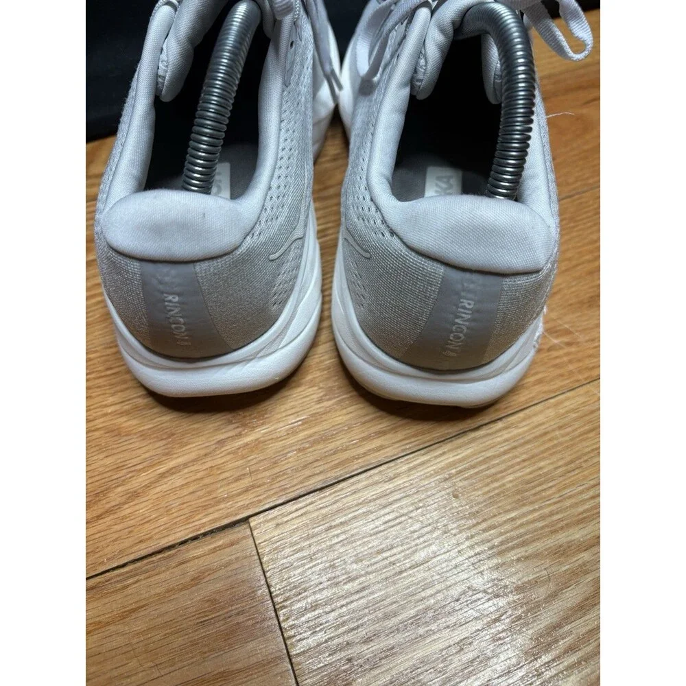 Women’s Hoka One One Rincon 4 Light Grey Walking Running Shoes Size 10 Wide D